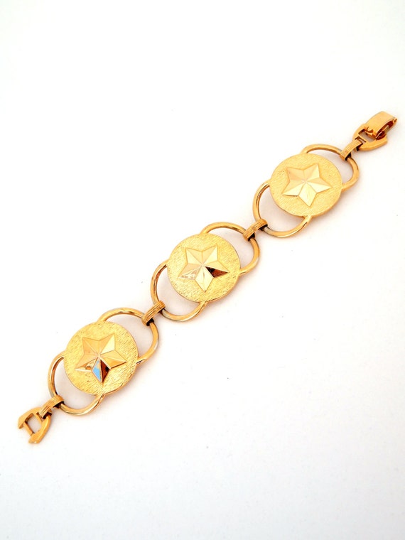 Gold Star Bracelet Sarah Coventry MILITARY BRASS … - image 1