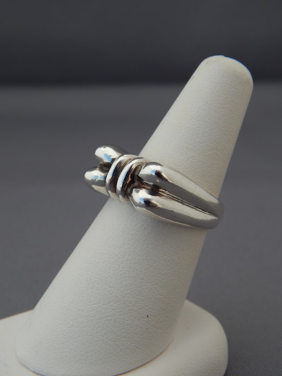 Silver Bow Ring Size 7.5, Vintage Modernist Sterl… - image 3