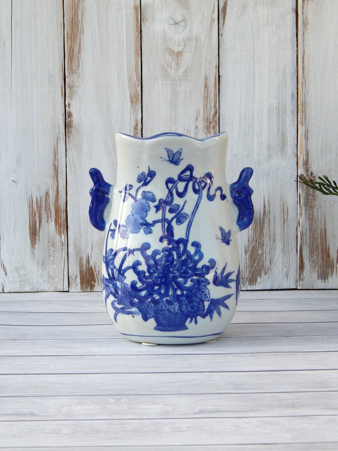 Vintage Chinoiserie Vase, White and Blue Porcelain - Etsy