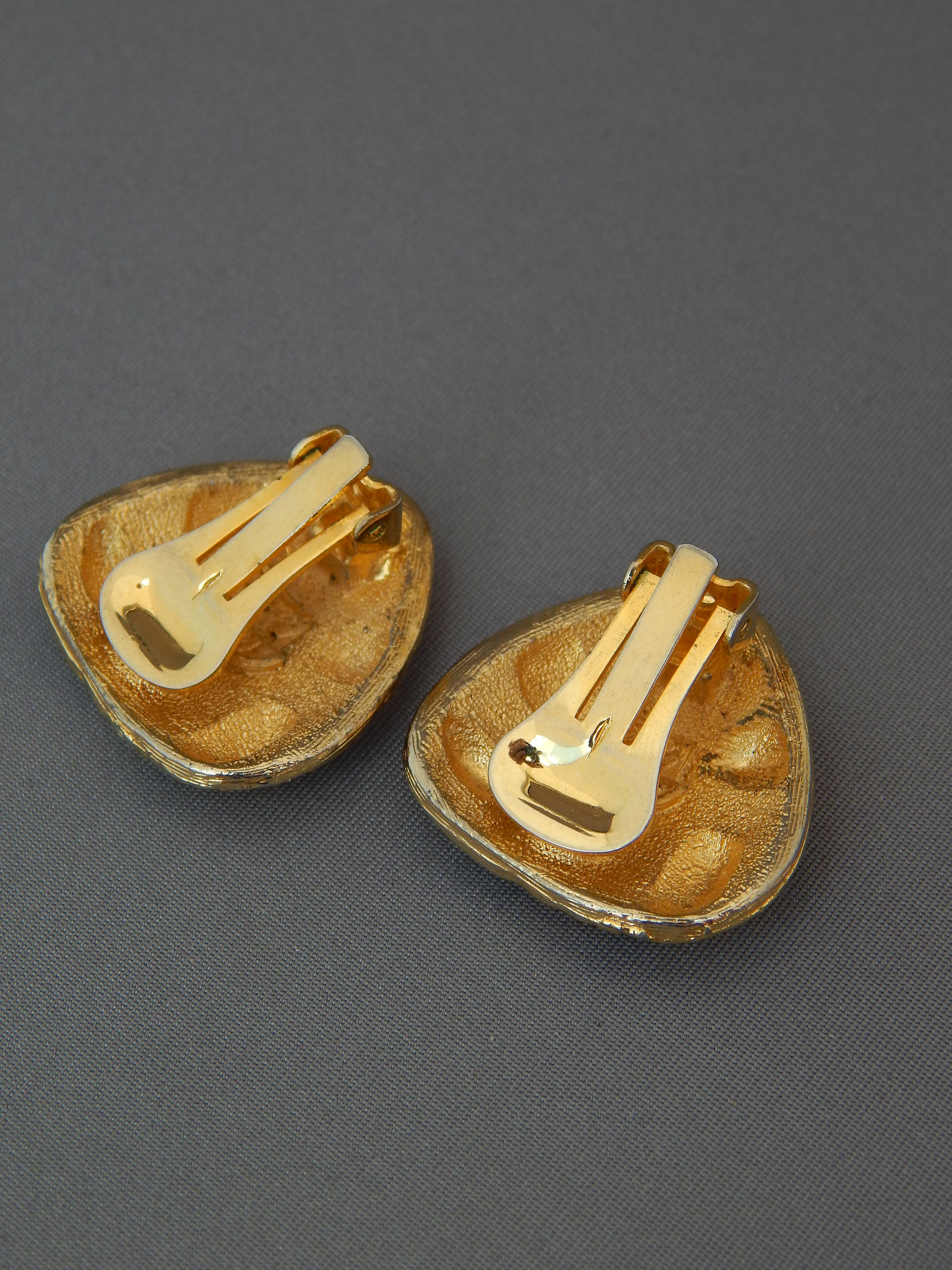 Vintage ALLISON REED Green and Gold Enamel Clip Earrings Chic Etsy