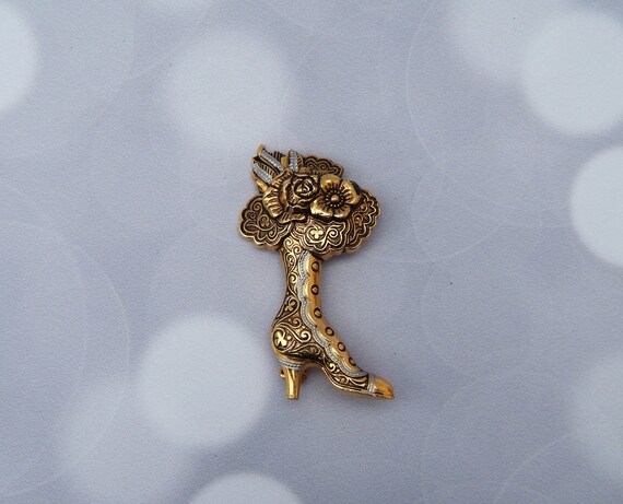 Victorian Boot Pin SPAIN Faux Damascene - image 4