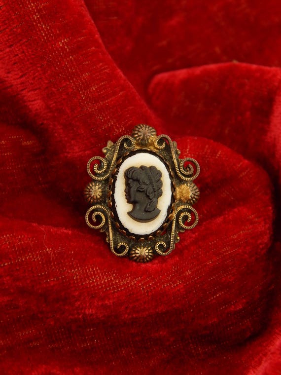 Black Cameo Pin, Collar Pin Victorian Style, Mid … - image 6