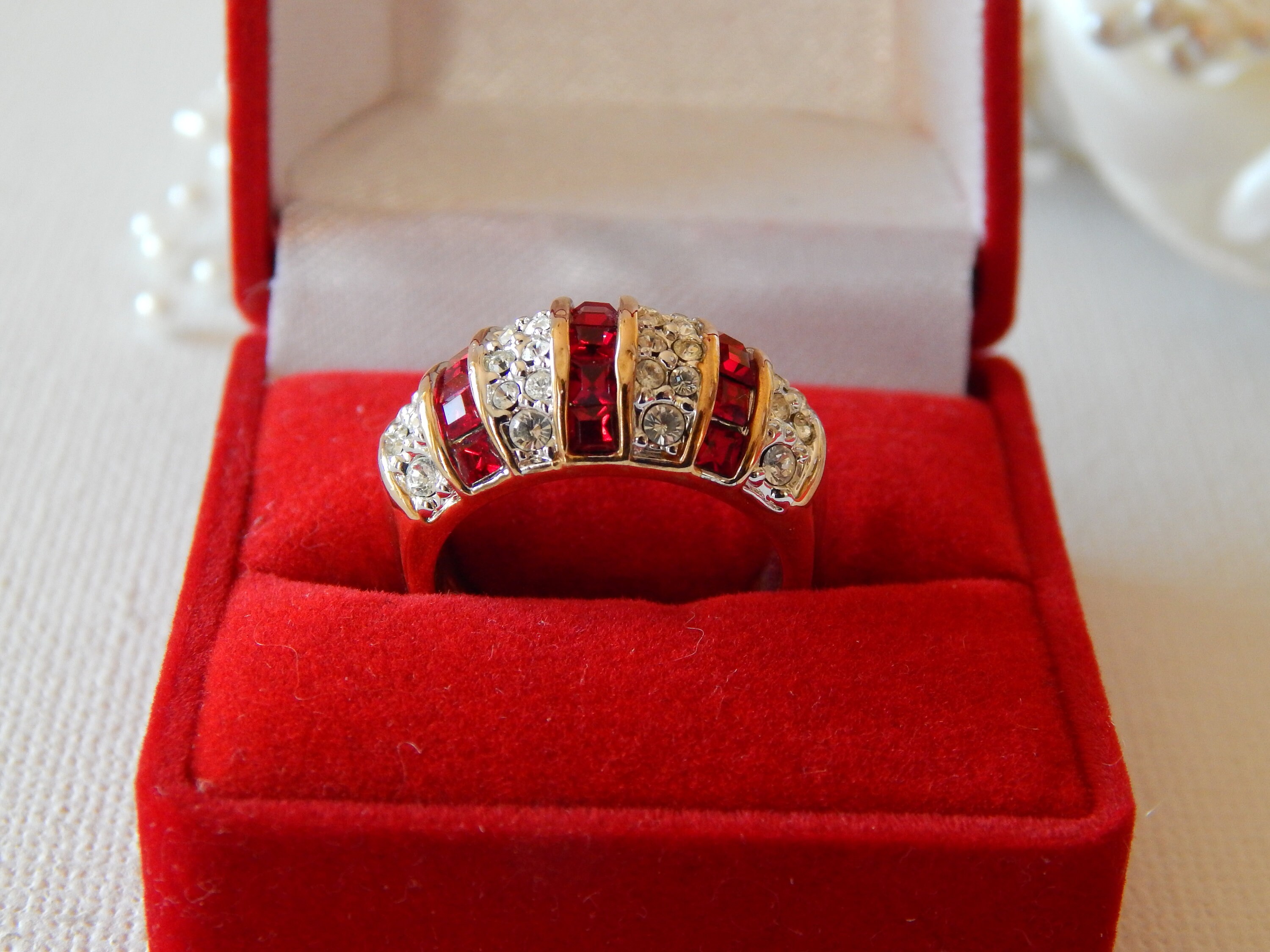 18k gersc ring price deals