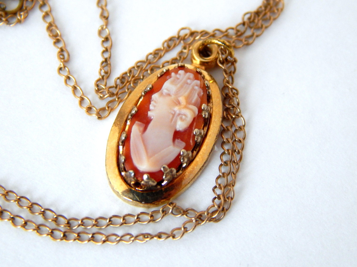 Cameo Necklace & Earrings Set – Vintage Style Jewelry Gift For Women