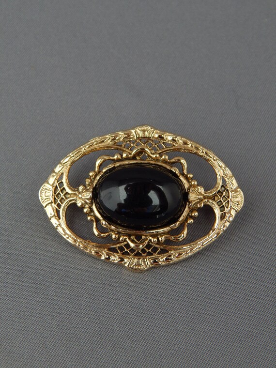 Black Pin Victorian Style, Oval Brooch, Vintage C… - image 2