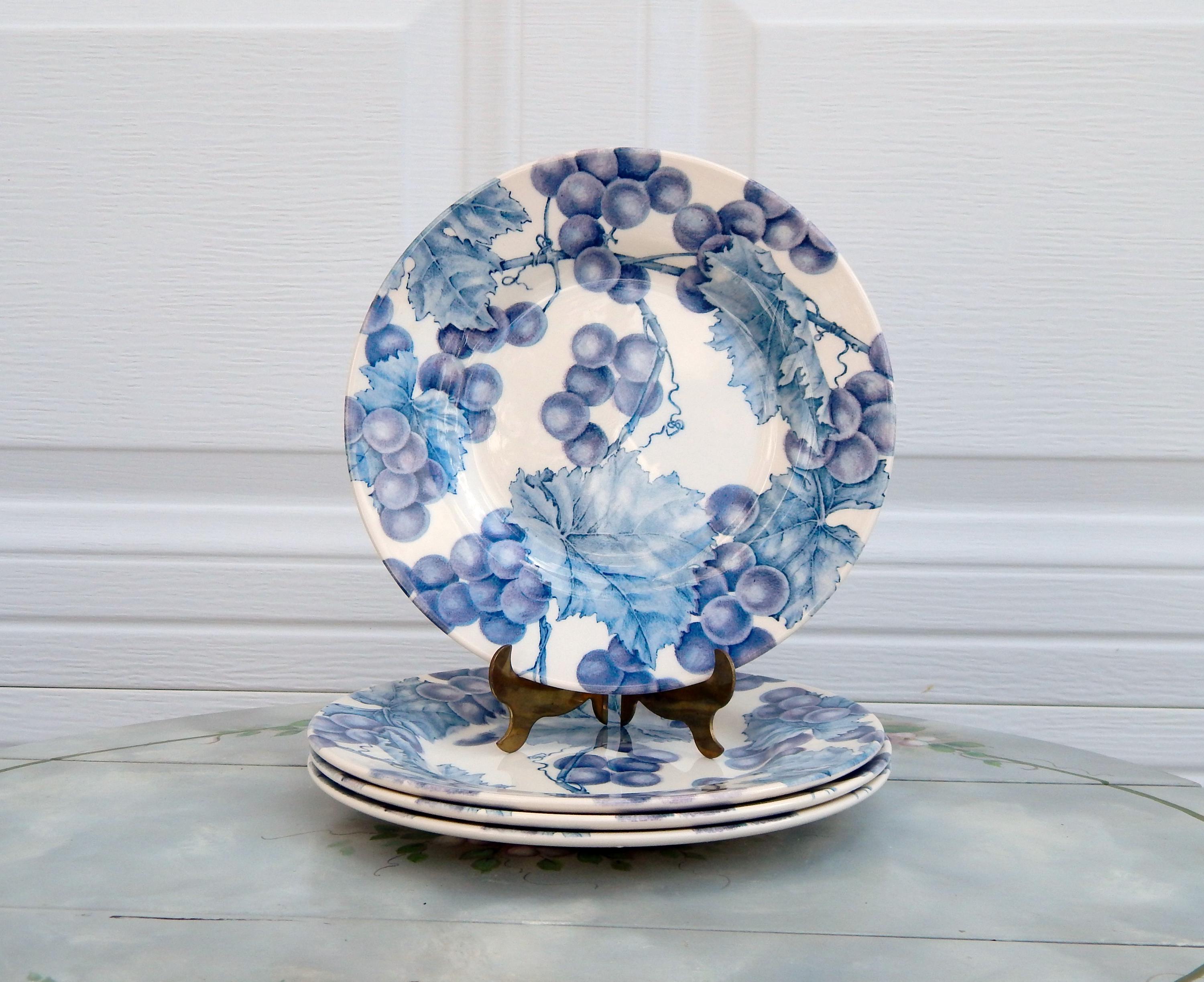 ROYAL STAFFORD Plates Bordeaux ENGLAND Set of 4, Blue Purple
