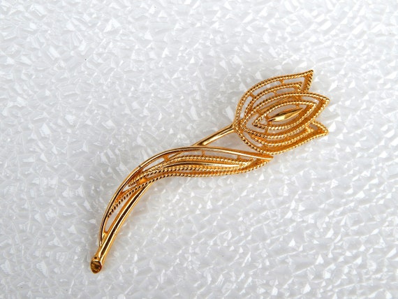 TRIFARI Tulip Pin, Oversized Gold Flower Brooch, … - image 3