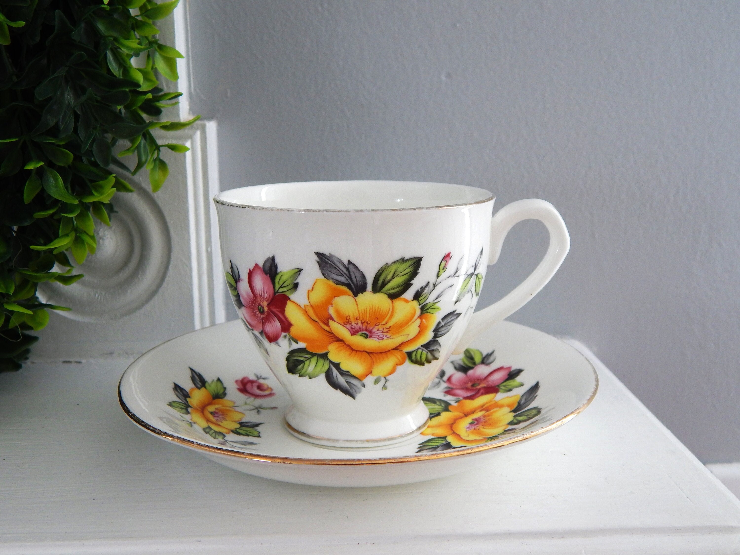 ELIZABETHAN Tea Cup by Taylor & Kent Fine Bone China England