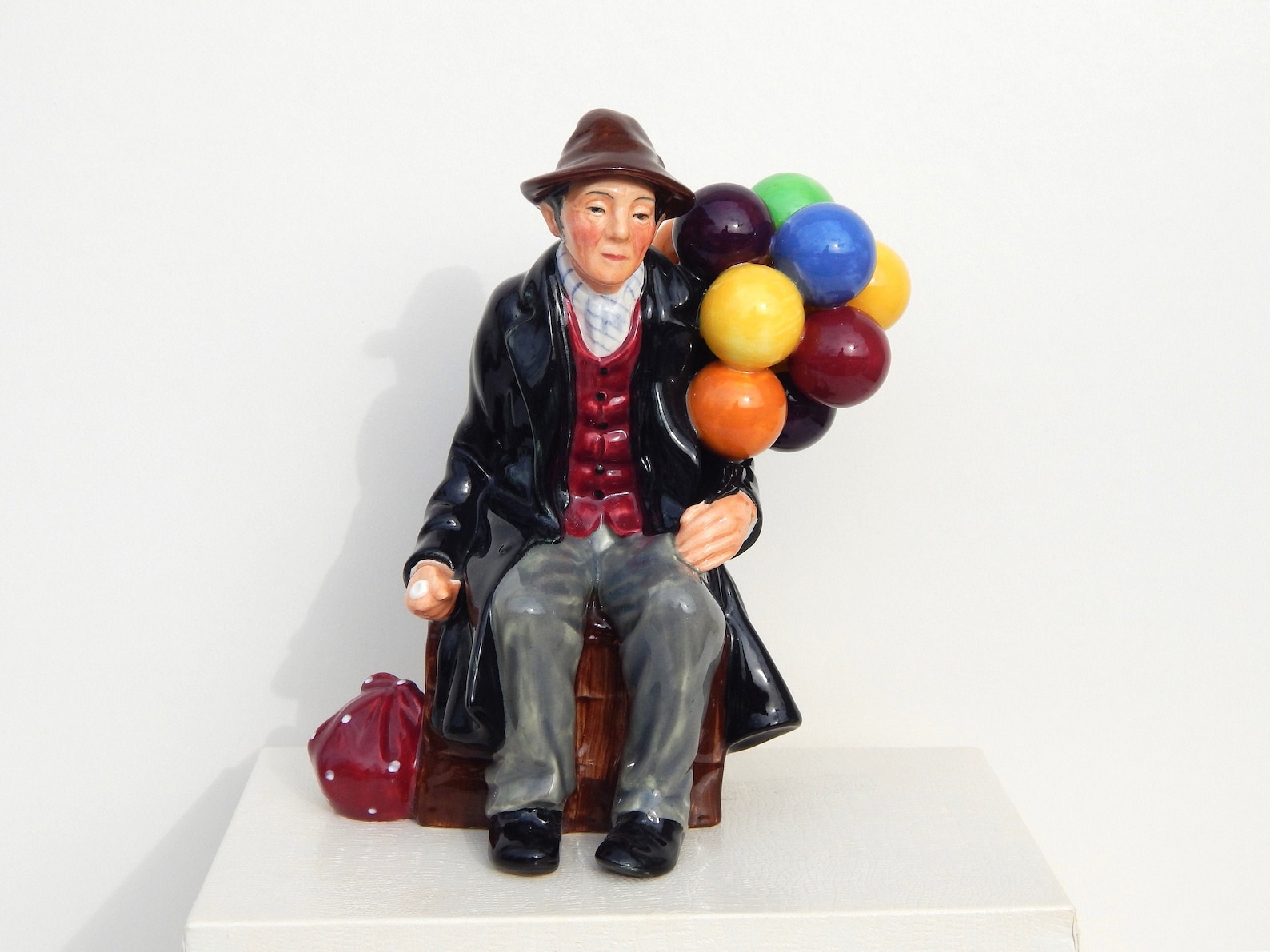 ROYAL DOULTON Balloon Man Figurine HN 1954 England Antique Etsy
