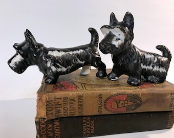 Vintage Pair of Porcelain Scottie Dog Figurines