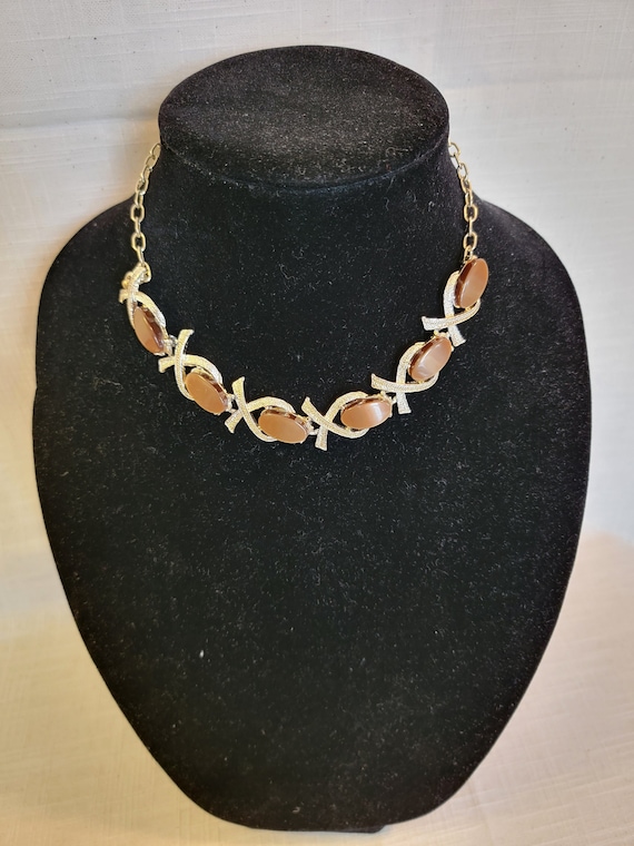 Vintage Brown Thermoset Lucite Necklace