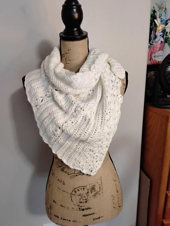 Pearlized White Shawl/Sarf