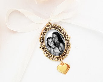 Gold Bouquet Charm - Memorial Photo Charm with Heart - Antique Gold - Bridal Accessories, Loved Ones Lost, Bride, Memory, Weddings charms