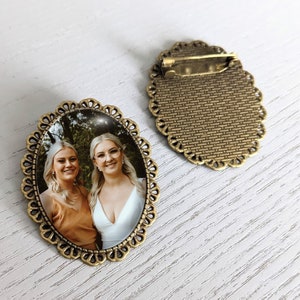 Personalised Boutonniere Charm Lapel Pin Memorial Charm Photo Keepsake Tie Clip Groom Bride | Brooch | Wedding | in Antique Silver or Bronze