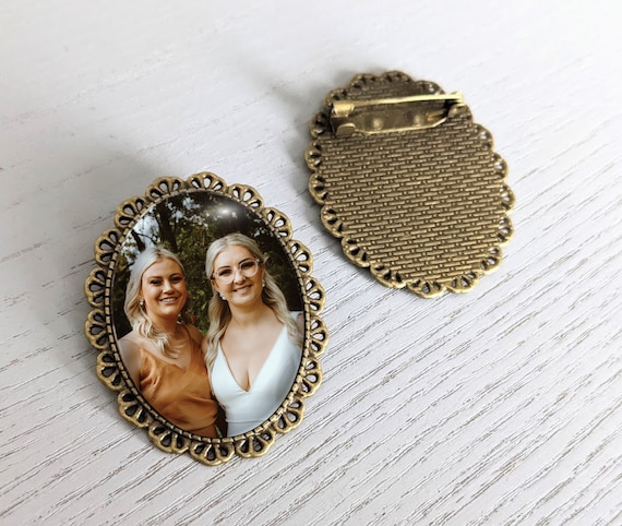 Personalised Boutonniere Charm Lapel Pin Memorial Charm Photo Keepsake Tie Clip Groom Bride | Brooch | Wedding | in Antique Silver or Bronze