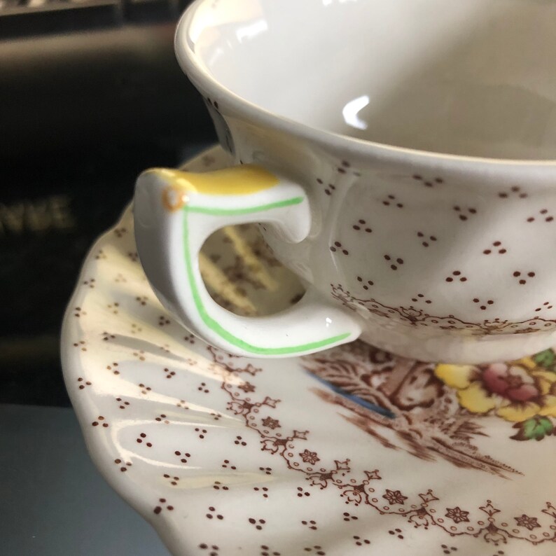 Vintage Royal Doulton Teacup /& Saucer Grantham Brown Transferware English China AS IS