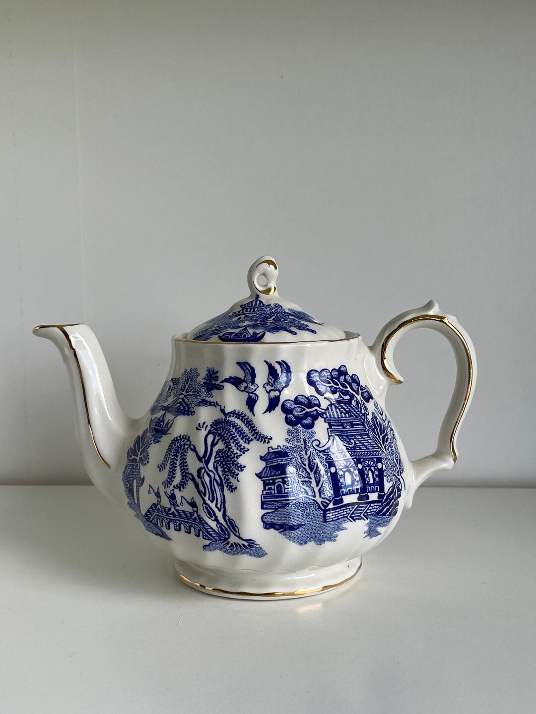 Vintage Sadler English Bone China Teapot Blue Willow Gilded Sadler