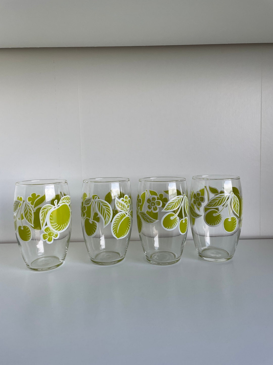 Set of 4 Retro Fruit Drinking Glasses Green Fruit Dominion Glass Juice