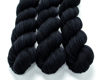 Worsted Weight Yarn, Semi Solid, Hand Dyed Yarn 100 g/218 yds, Superwash Merino, Super Squishy Worsted Yarn - Lights Out *In Stock