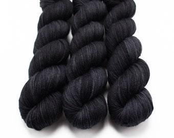 MCN DK Yarn, Hand Dyed, Superwash Merino Cashmere Nylon, Double Knitting, Bliss MCN dk, 100g 231 yds - Lights Out