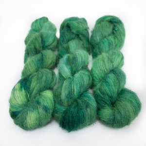 Suri Alpaca Silk Yarn, Hand Dyed, Speckled, Alpaca Silk Lace Weight, Brushed Alpaca 50 g, Alpaca Floof - Emerald