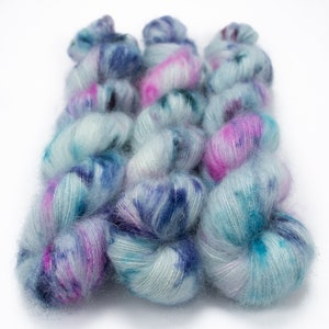 Mohair Silk Yarn, Hand Dyed, Speckled, Kid Silk Lace Weight, Brushed Mohair 50 g, Dandelion Mohair - Puddle Jumper