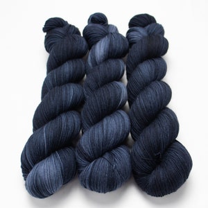 Semi Solid Sock Yarn, Hand Dyed, Superwash Merino Nylon Fingering Weight 100 g, Staple Sock Deep Sea image 1