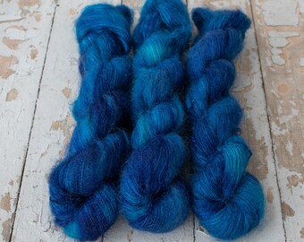 Mohair Silk Yarn, Hand Dyed, Speckled, Kid Silk Lace Weight, Brushed Mohair 50 g, Dandelion Mohair - Sapphire