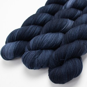 Semi Solid Sock Yarn, Hand Dyed, Superwash Merino Nylon Fingering Weight 100 g, Staple Sock Deep Sea image 2