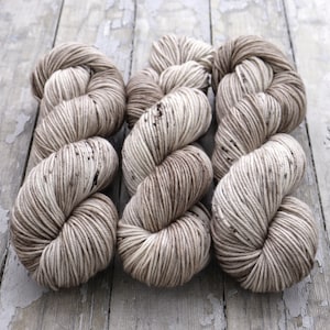 MCN DK Yarn, Speckled Hand Dyed, Superwash Merino Cashmere Nylon, Double Knitting, Bliss MCN dk, 100g 231 yds - Crimini