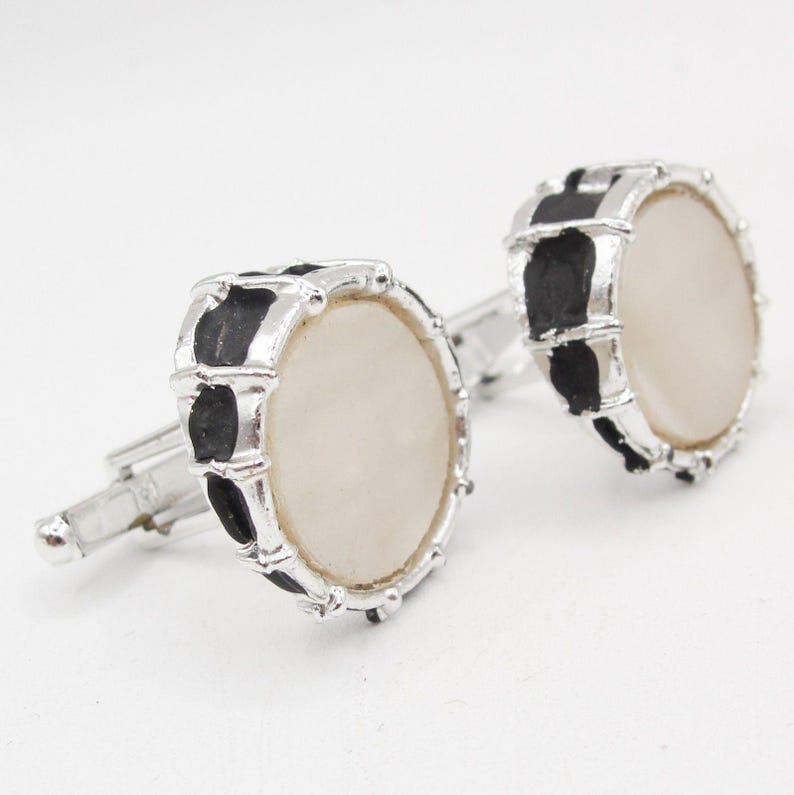 Gemelos vintage con forma de caja de batería, estilo jazz rock, para músicos, con nácar negro. imagen 4
