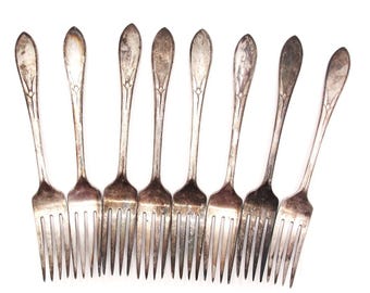 Vintage Wm. Rogers International Silver Pickwick Silverplate Dinner Forks  8 pcs