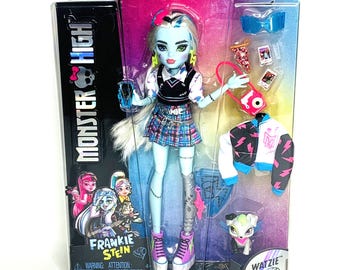 Monster High Frankie Stein 3G Reboot Mattel With Watzie - NEW- Ships Today