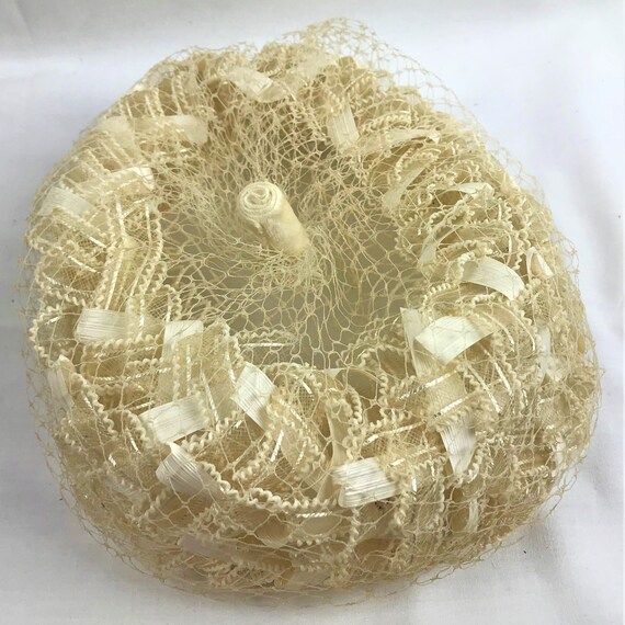 Vintage 1940 - 1950 Cream Ivory Braided Netting P… - image 8