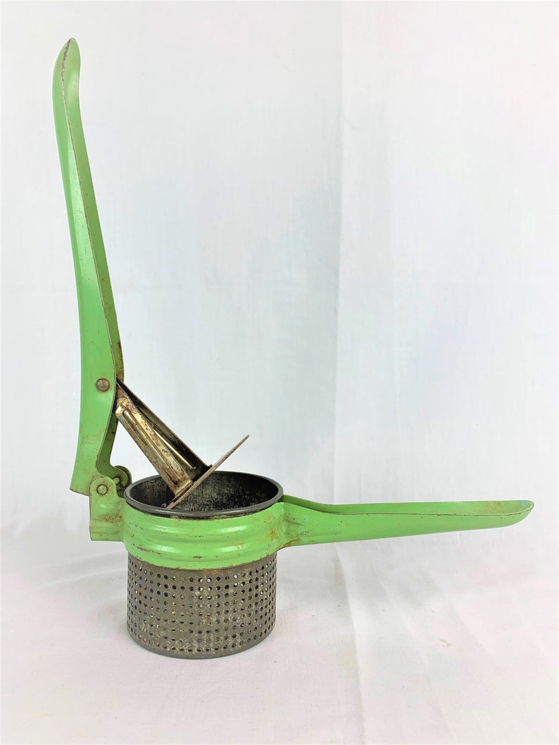 1930s Vintage Green Metal Hand Held Press Strainer Juicer Etsy