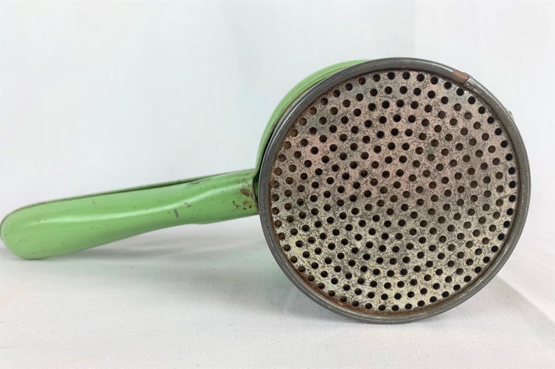 1930s Vintage Green Metal Hand Held Press Strainer Juicer Etsy