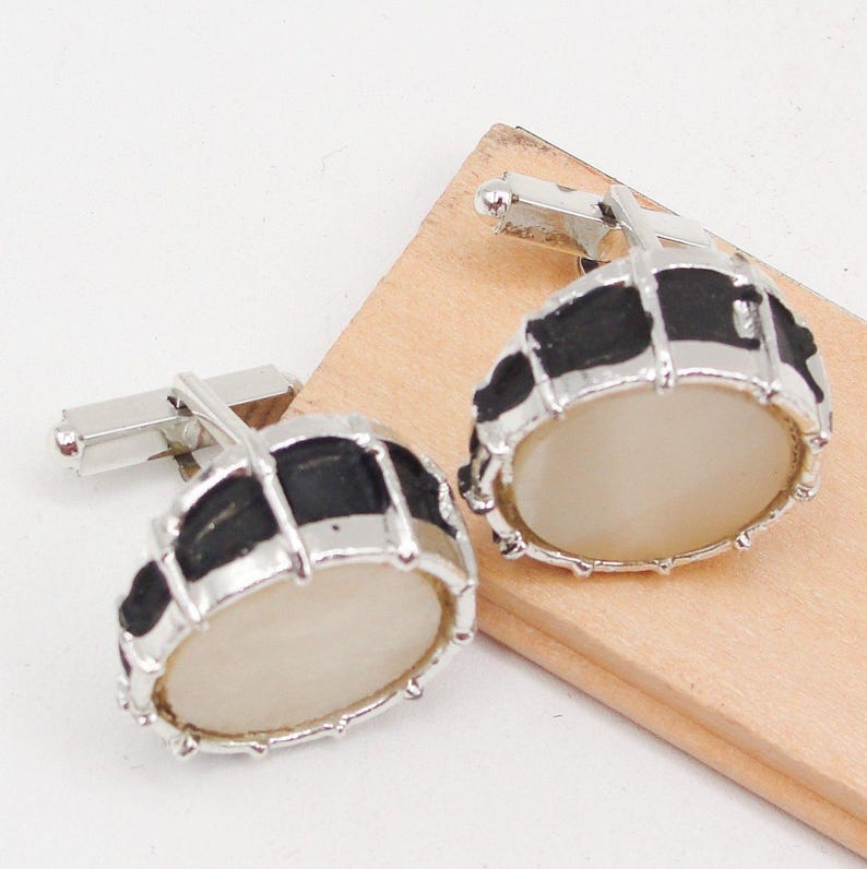 Gemelos vintage con forma de caja de batería, estilo jazz rock, para músicos, con nácar negro. imagen 1