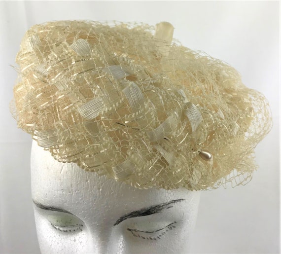 Vintage 1940 - 1950 Cream Ivory Braided Netting P… - image 2