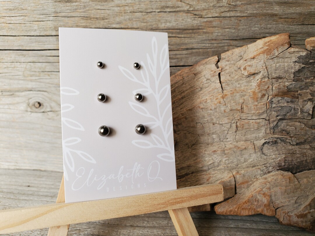 Titanium Ball Stud Earrings for Earlobe Piercing, Hypoallergenic, Tiny