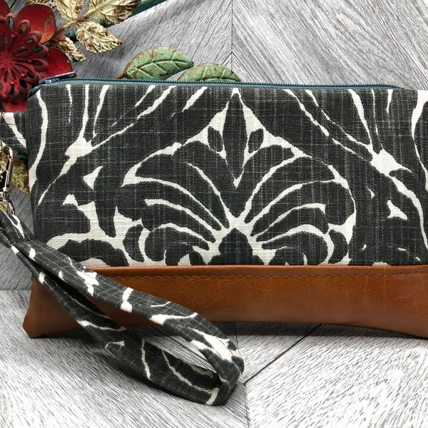 Wristlet Wallet, IPhone Wristlet Purse, Vegan Leather Wristlet, Wristlet Clutch, Otterbox Wristlet, Smartphone Wristlet, Evening Bag