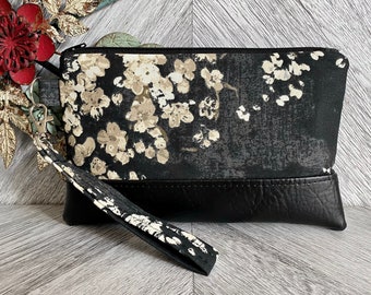 Wristlet Wallet, Iphone Wristlet Purse, Vegan Leather Wristlet, Wristlet Clutch, Otterbox Wristlet, Smartphone Wristlet, Evening Bag