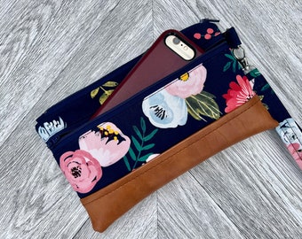 Wristlet Wallet, Iphone Wristlet Purse, Vegan Leather Wristlet, Wristlet Clutch, Stadium Wristlet, Smartphone Wristlet, Evening Bag