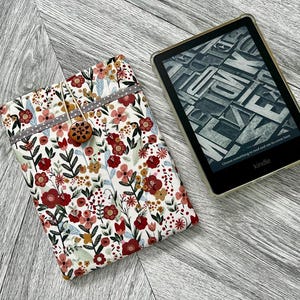 Kindle Sleeve, Kindle Case, Kindle Padded Sleeve, Paperwhite Sleeve, E-reader Padded Sleeve, E-reader case