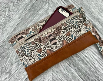 Wristlet Wallet, Iphone Wristlet Purse, Vegan Leather Wristlet, Wristlet Clutch, Bees Wristlet, Stadium Wristlet, Evening Bag