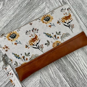 Wristlet Wallet, iPhone Wristlet Purse, Vegan Leather Wristlet, Wristlet Clutch, Stadium Wristlet, Smartphone Wristlet, Evening Bag image 2