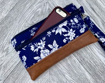 Wristlet Wallet, Iphone Wristlet Purse, Vegan Leather Wristlet, Wristlet Clutch, Stadium Wristlet, Smartphone Wristlet, Evening Bag