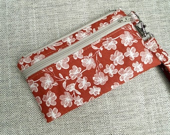Floral Wristlet Wallet: iPhone Stadium Purse