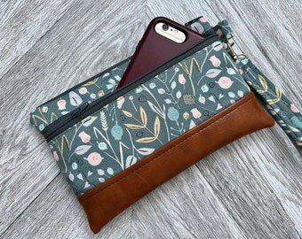 Wristlet Wallet, Iphone Wristlet Purse, Vegan Leather Wristlet, Wristlet Clutch, Otterbox Wristlet, Smartphone Wristlet, Evening Bag