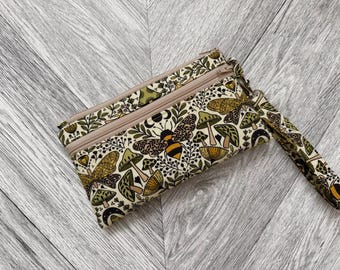 Iphone Wristlet Wallet Clutch: Concert Stadium Phone Case