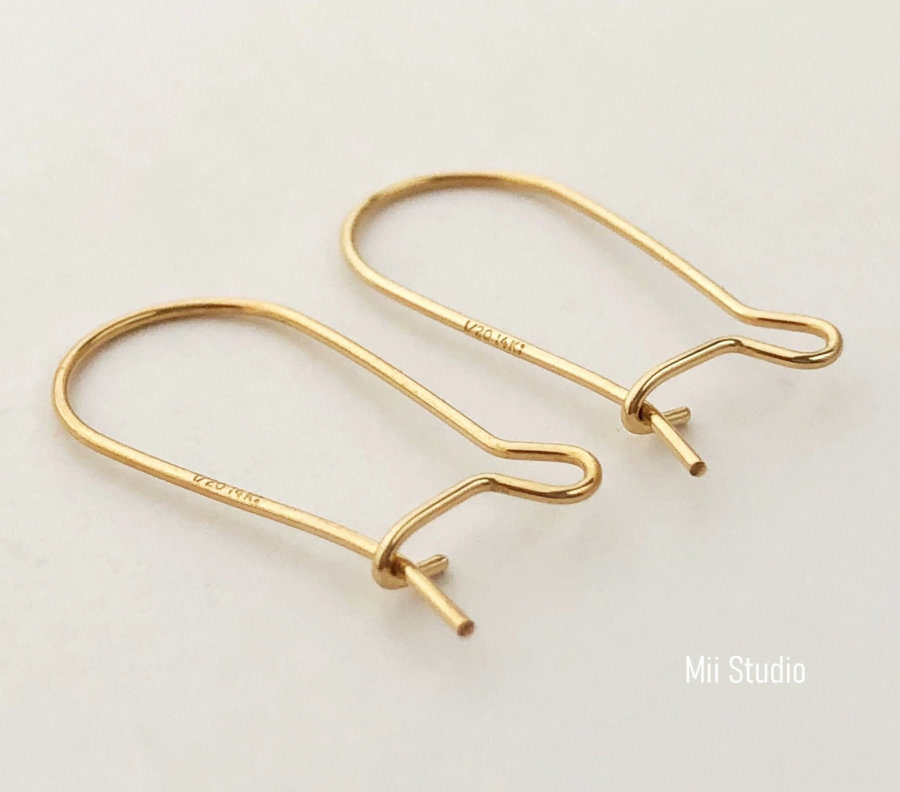 EW541 Goalie Medium 14kt Nuggets Earring Wires – fishingforgold